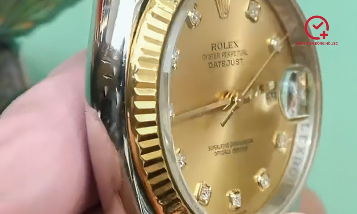 phục hồi đồng hồ Rolex Datejust