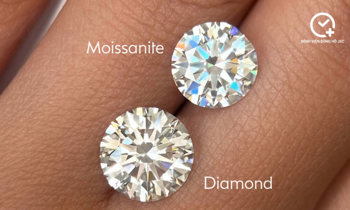 đá moissanite là gì