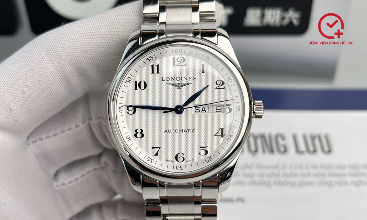 đánh giá chất liệu đồng hồ longines