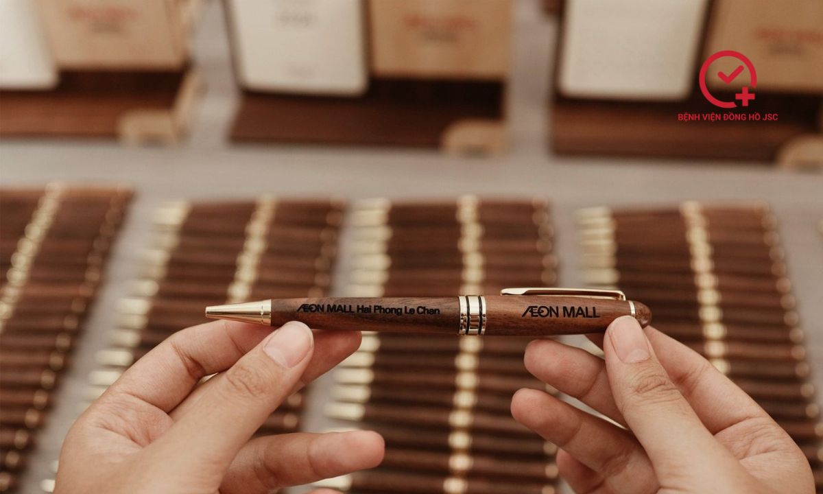 qua-tang-khach-hang quà tặng khách hàng