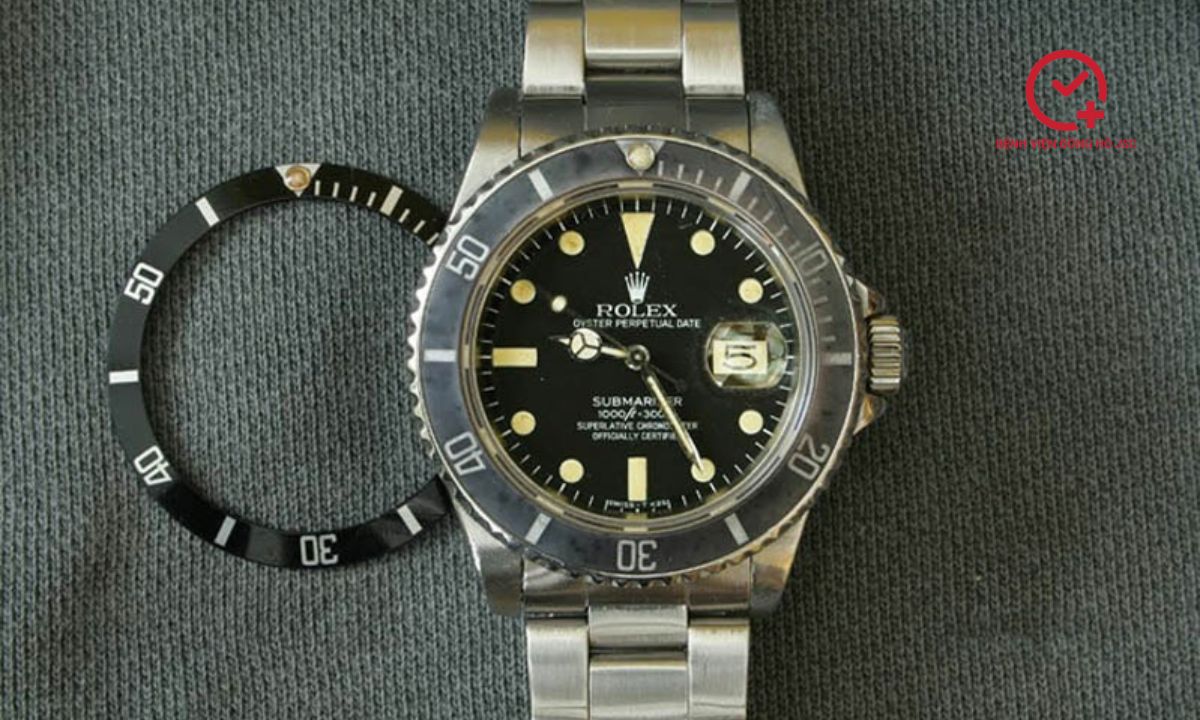 cach-su-dung-vong-bezel-tren-dong-ho-lan cách sử dụng vòng bezel trên đồng hồ lặn