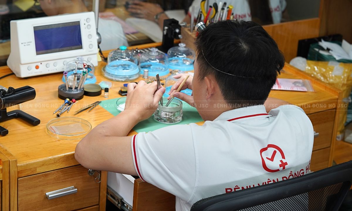sua-dong-ho-tuyen-quang sửa đồng hồ tuyên quang