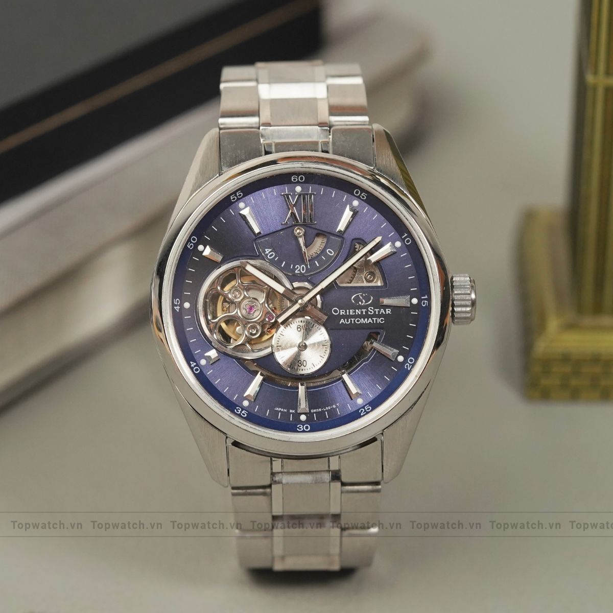 Đồng hồ Orient Star Automatic Semi Skeleton Joker Blue RE-AV0003L00B