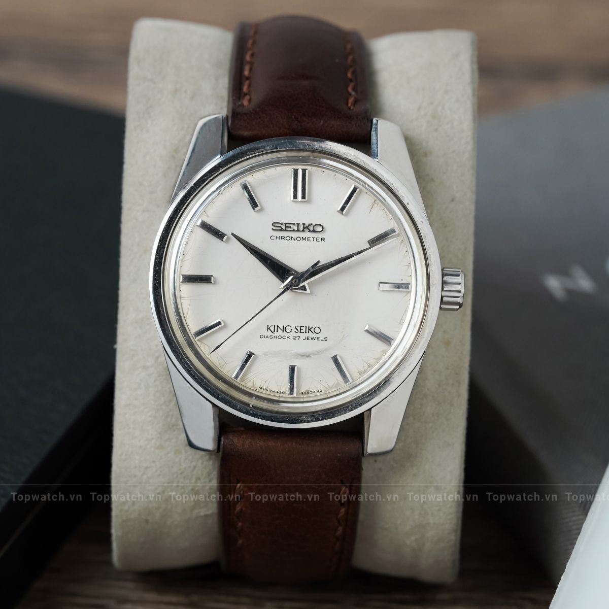 Đồng hồ SEIKO-4420-9990
