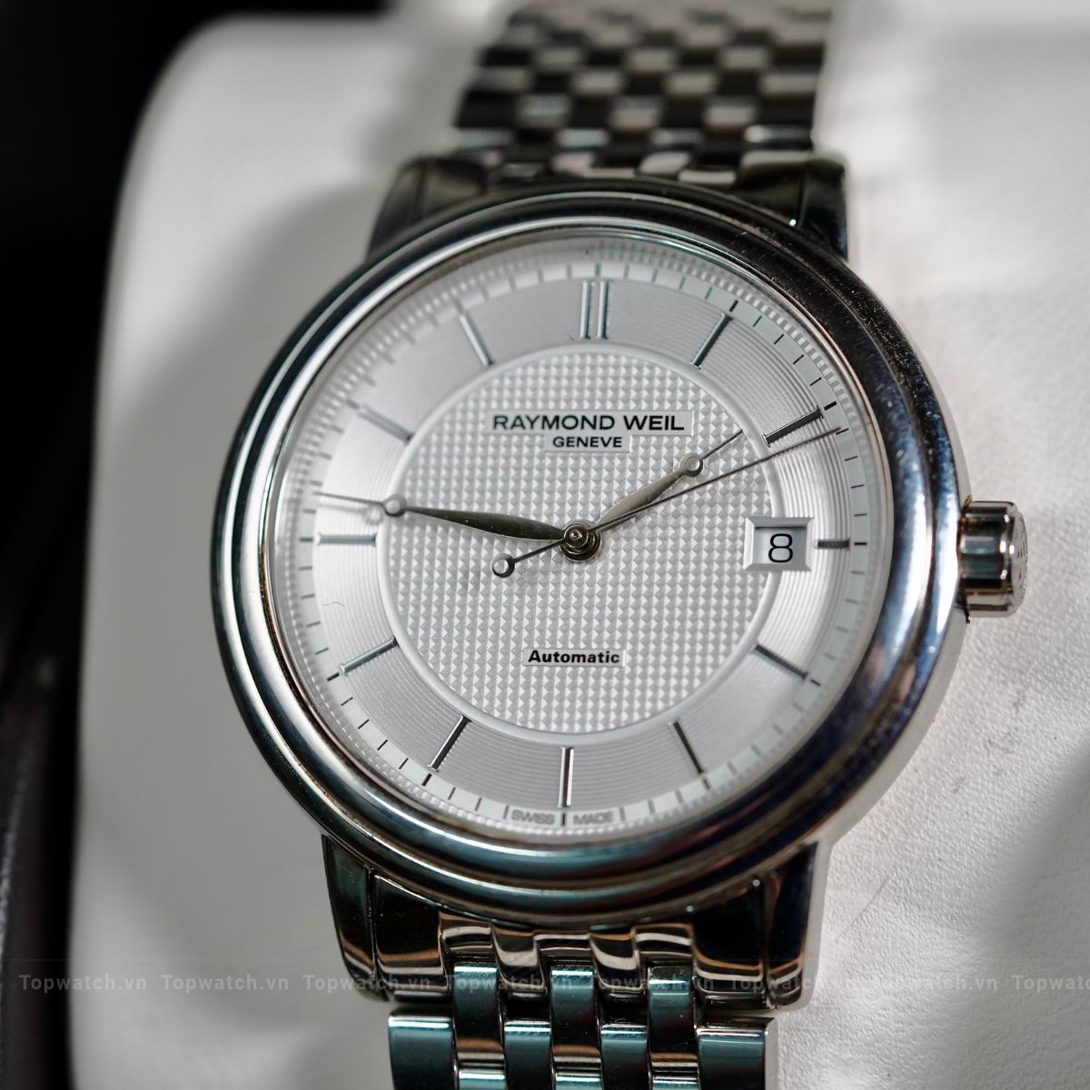 Đồng hồ Raymond Weil Maestro 2837-ST-65001