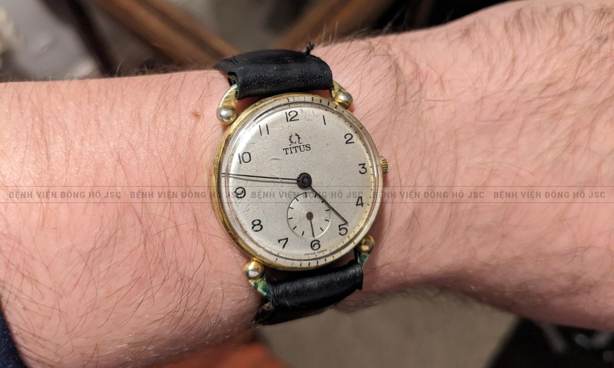 Đồng hồ Titus của nước nào