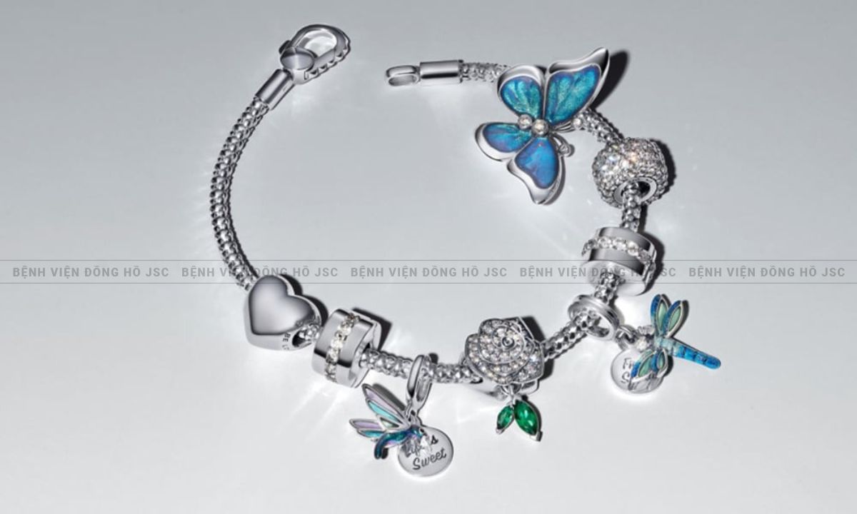 charm là gì