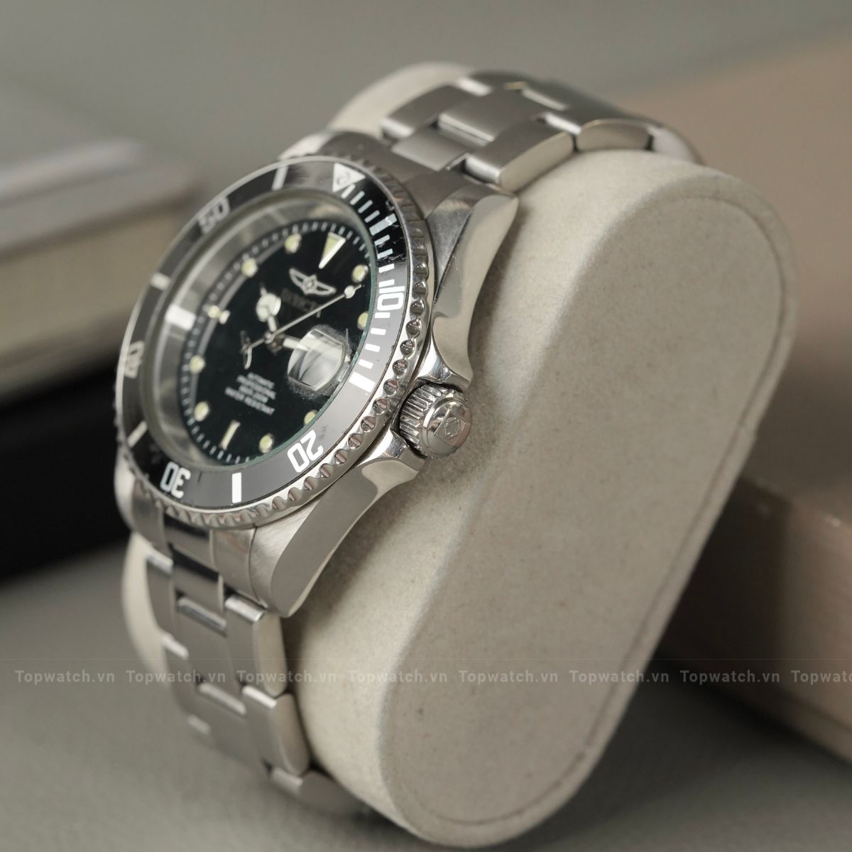 Đồng hồ Invicta Men's Pro Diver Quartz Watch with Stainless Steel Strap