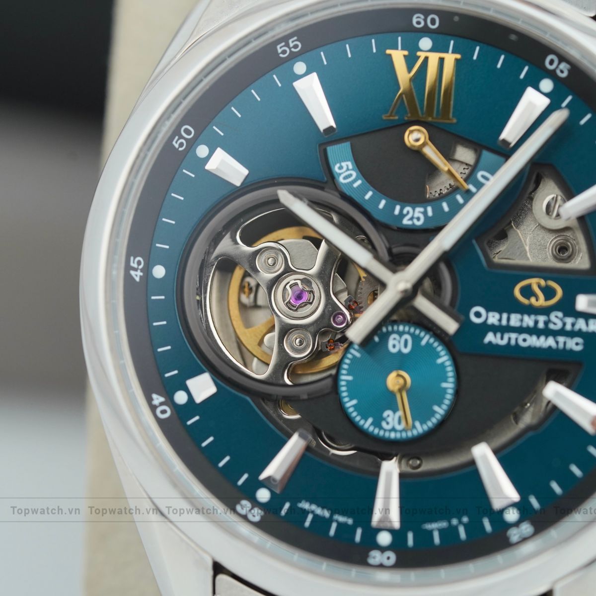 dong-ho-orient-star-contemporary-modern-skeleton-re-av0122l00b-3.jpg