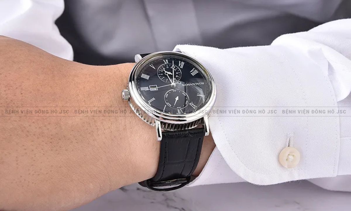 đồng hồ romanson của nước nào