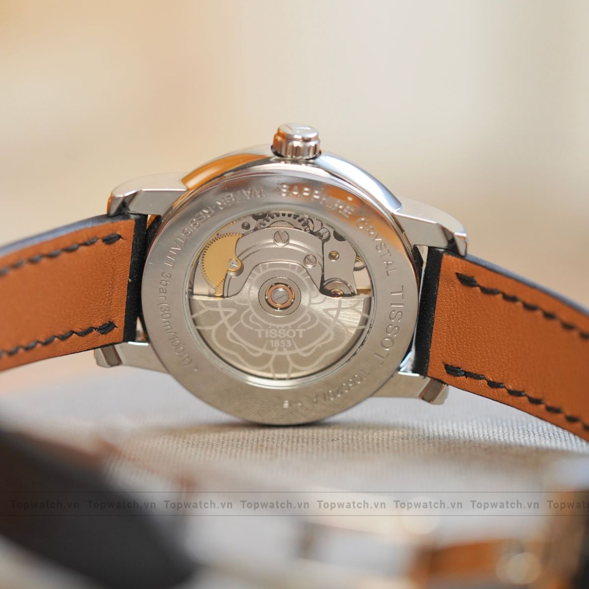 dong-ho-tissot-lady-heart-T050.207.17.117.04-watch-35mm-4-1.jpg