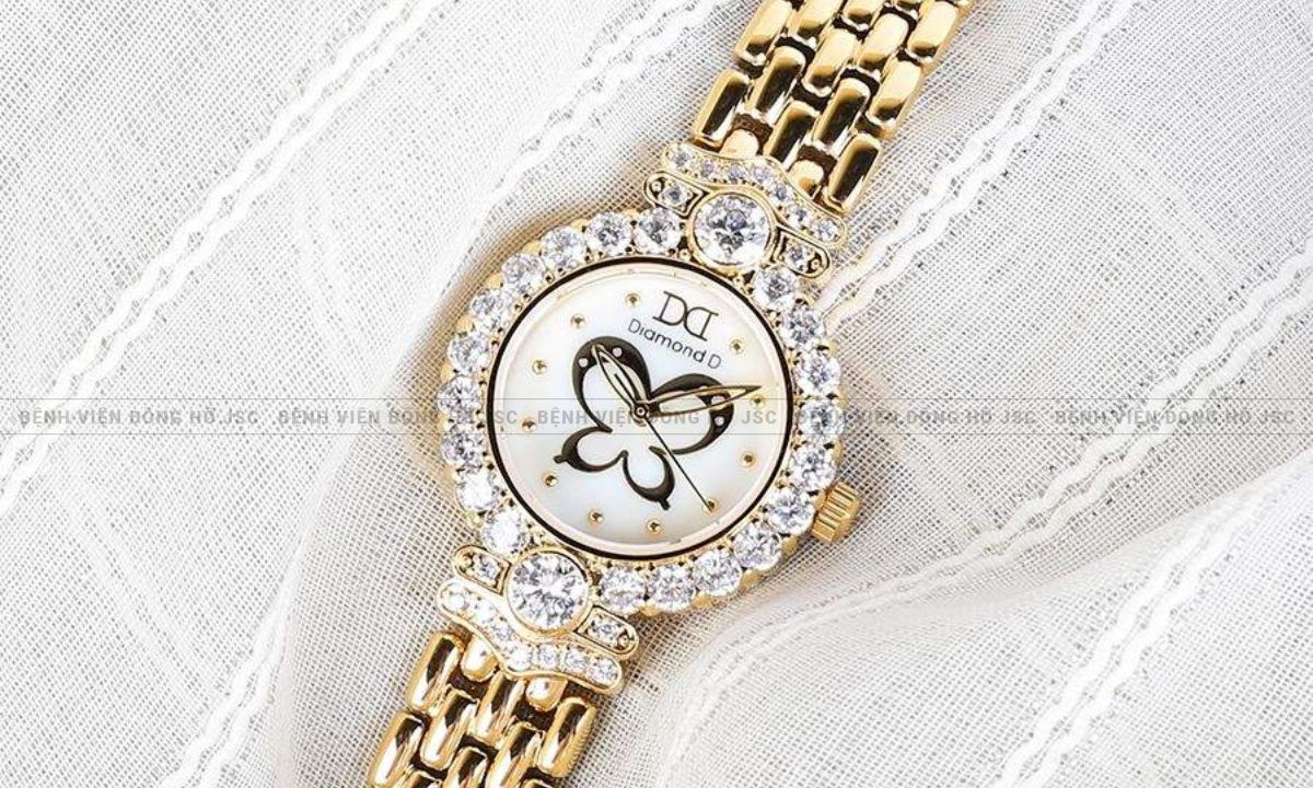 đồng hồ diamond d của nước nào