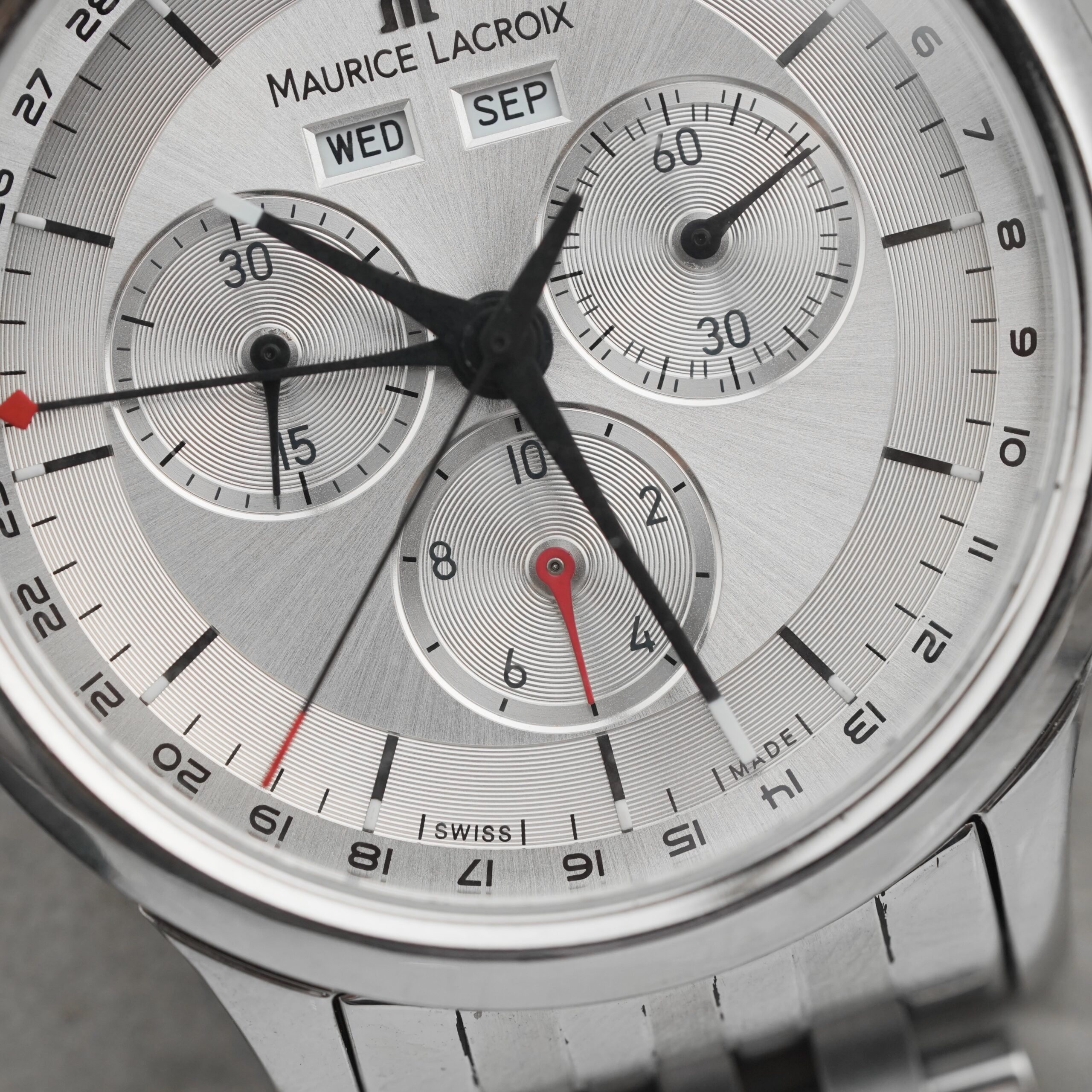 Đồng hồ Maurice Lacroix Les Classiques LC1228-SS002-131 Chronograph