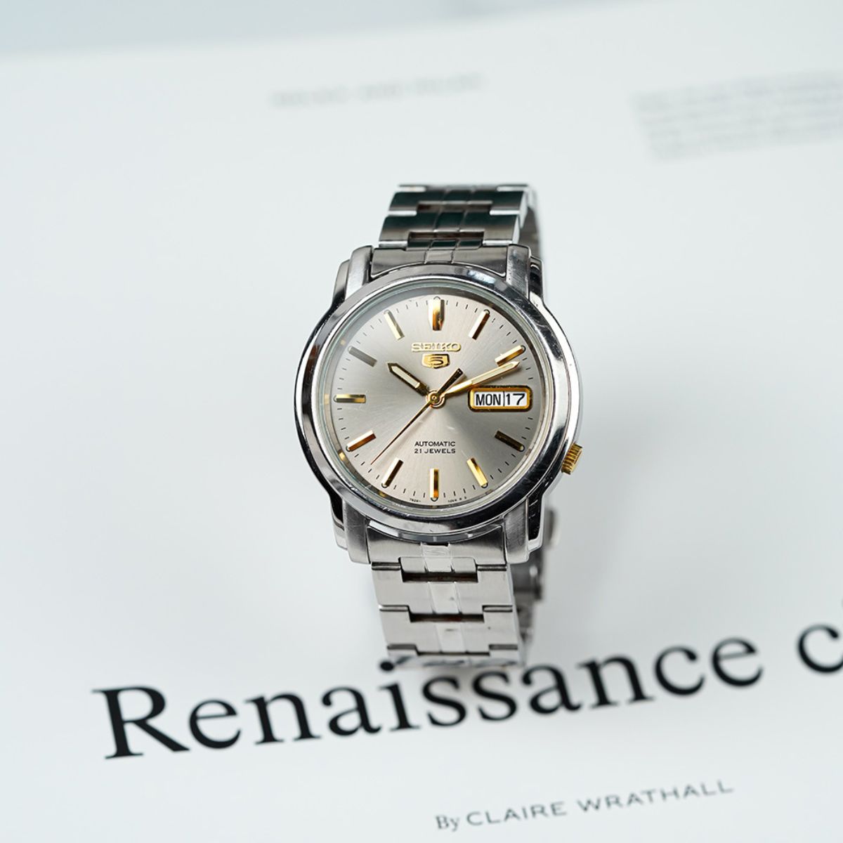 Đồng hồ Seiko 5 SNKK67K1